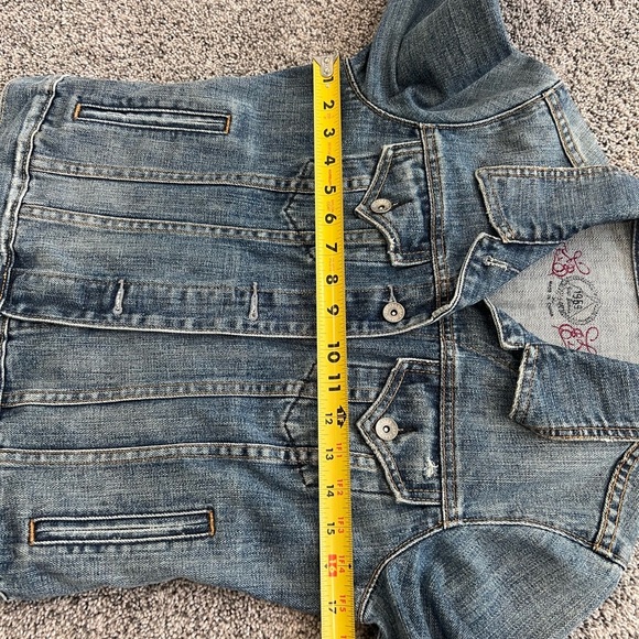Gap 1969 Women’s Distressed Tucker Denim Jacket 100% Cotton Fall ‘06 Size Small - Picture 7 of 11